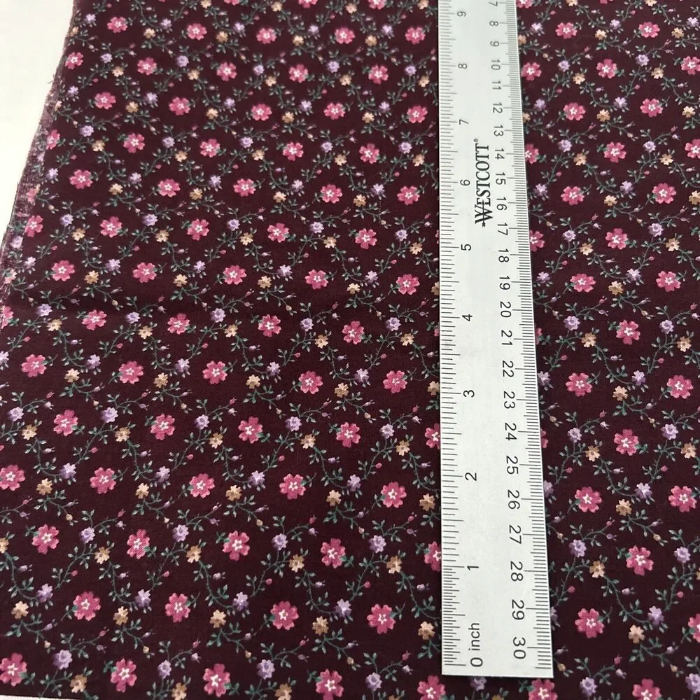 Cranston VIP Mulberry Floral Cotton Craft Sewing Arts Quilting Fabric 44